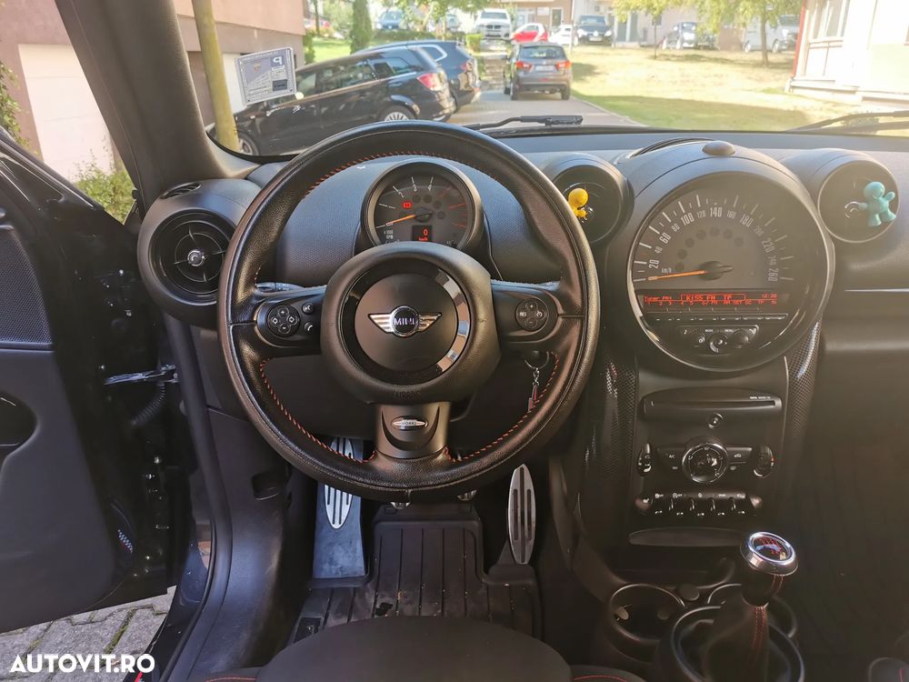 Mini Paceman - 7