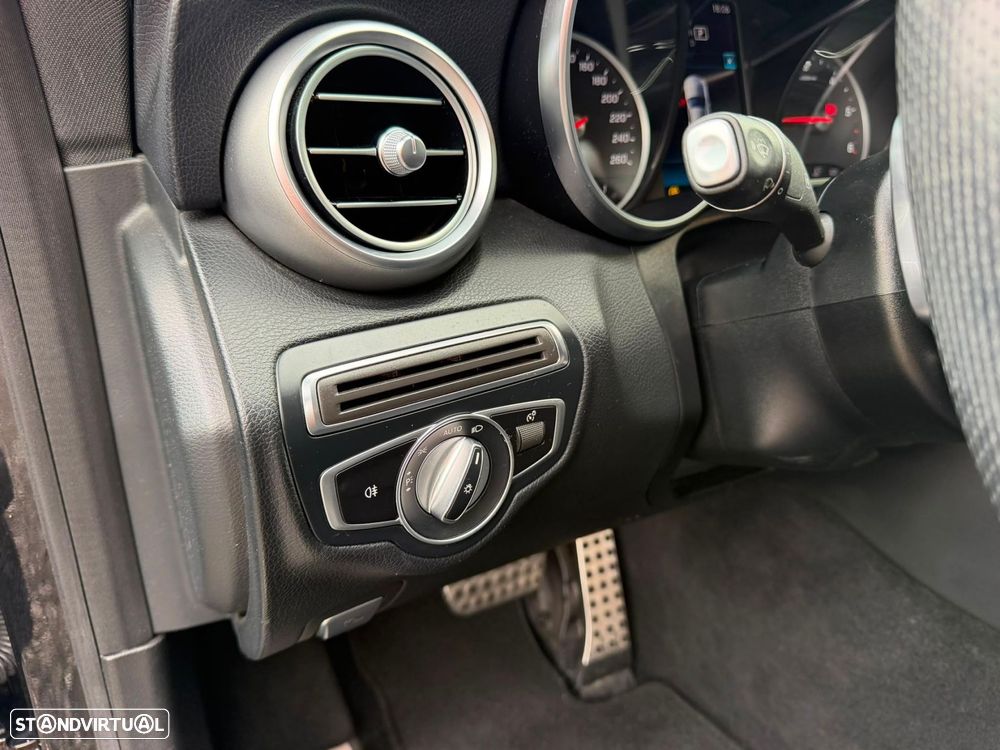 Mercedes-Benz C 220 d AMG Line - 22