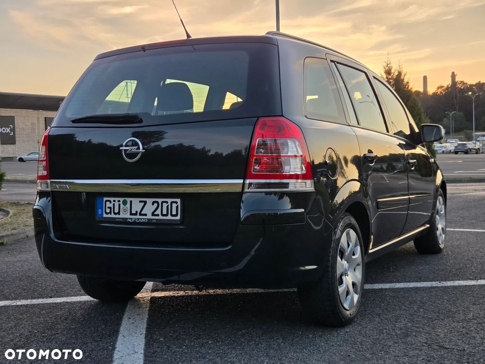 Opel Zafira 1.8 Family - 5