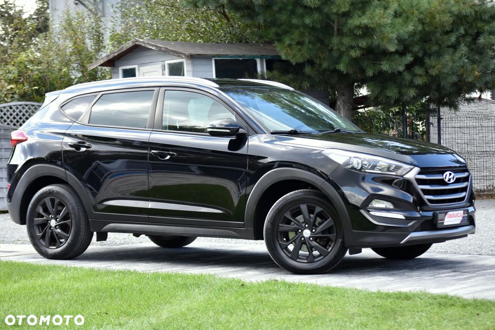 Hyundai Tucson 1.7 CRDI BlueDrive Style 2WD - 11