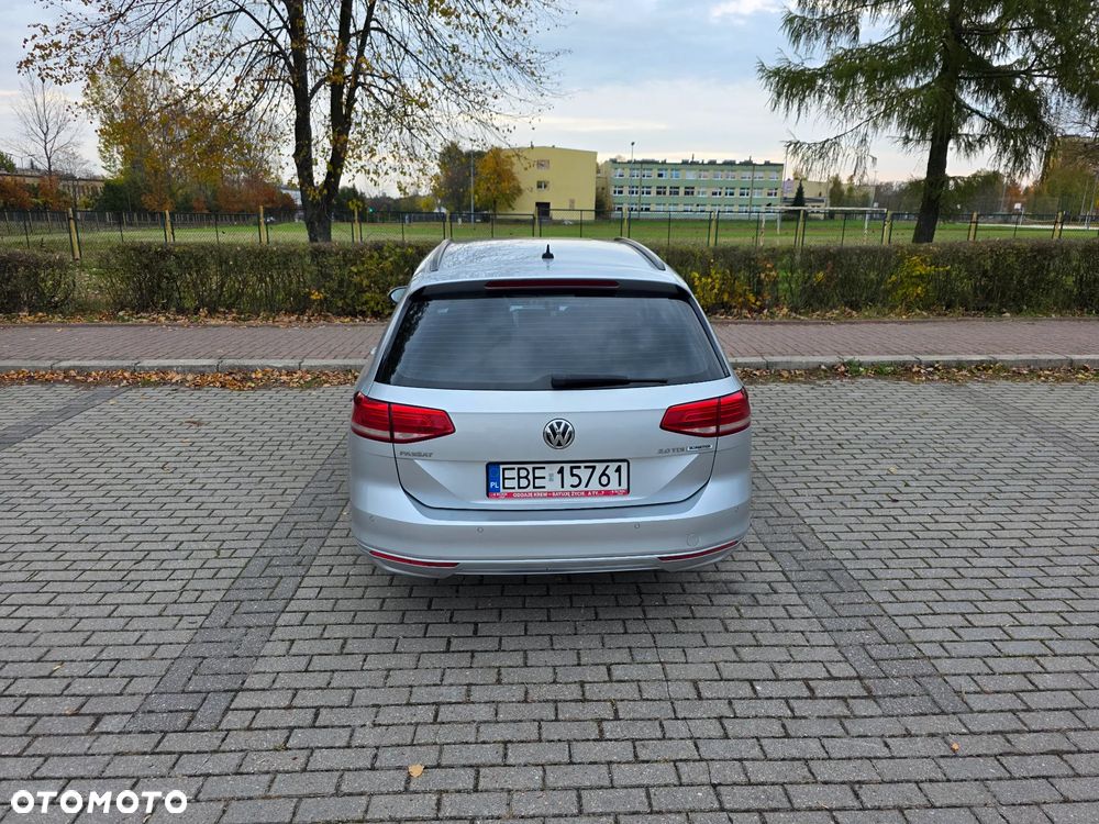 Volkswagen Passat Variant ver-variant-2-0-tdi-bluemotion-technology-comfortline - 3