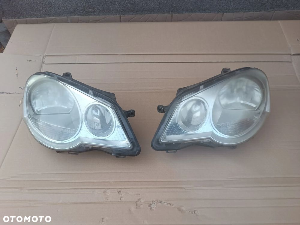 VW volkswagen Polo 9N fl Lift reflektory lampy przód przednie Komplet 2 szt Lewa+Prawa , Europa