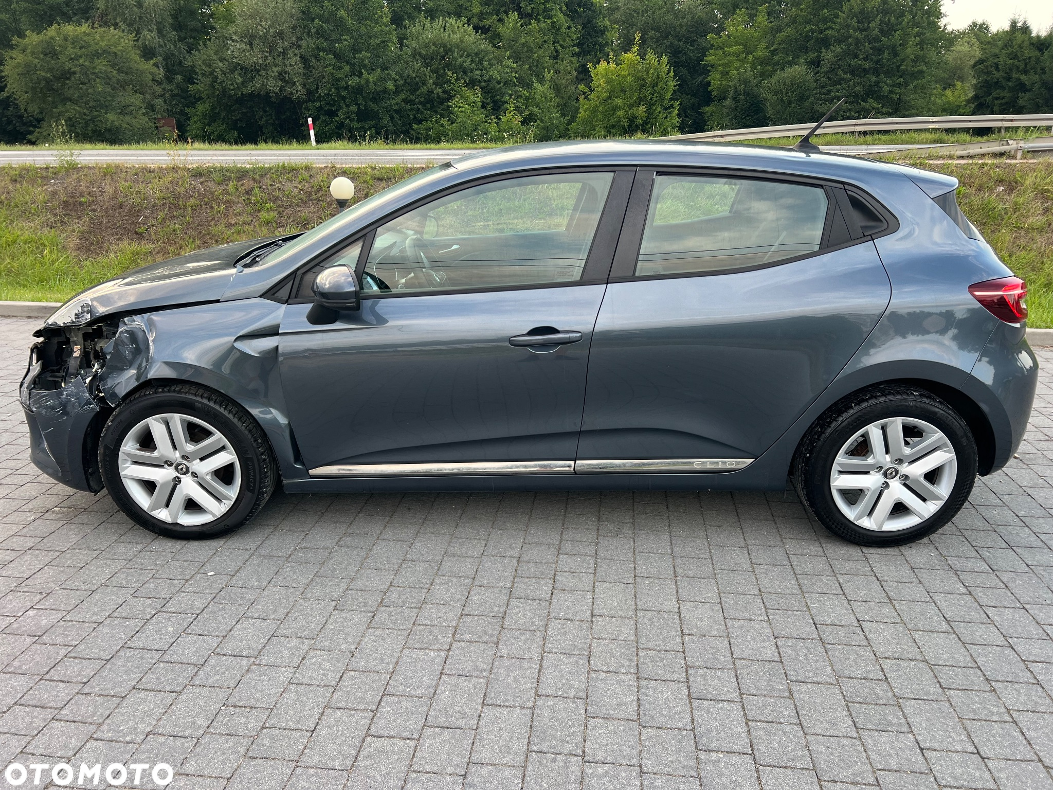 Renault Clio BLUE dCi 85 BUSINESS EDITION - 7