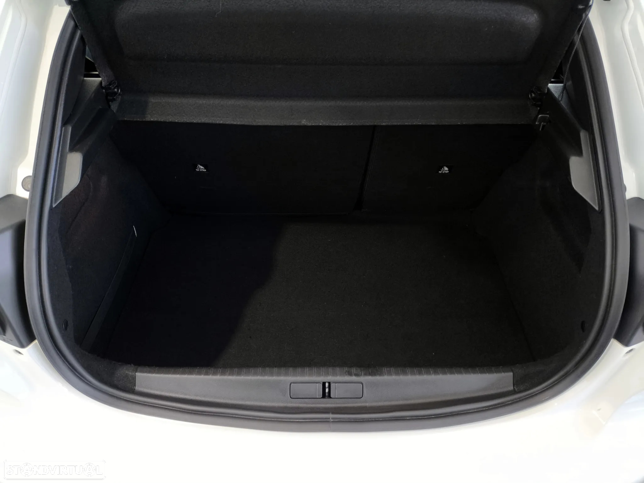 Peugeot 208 1.2 PureTech Active Pack - 8