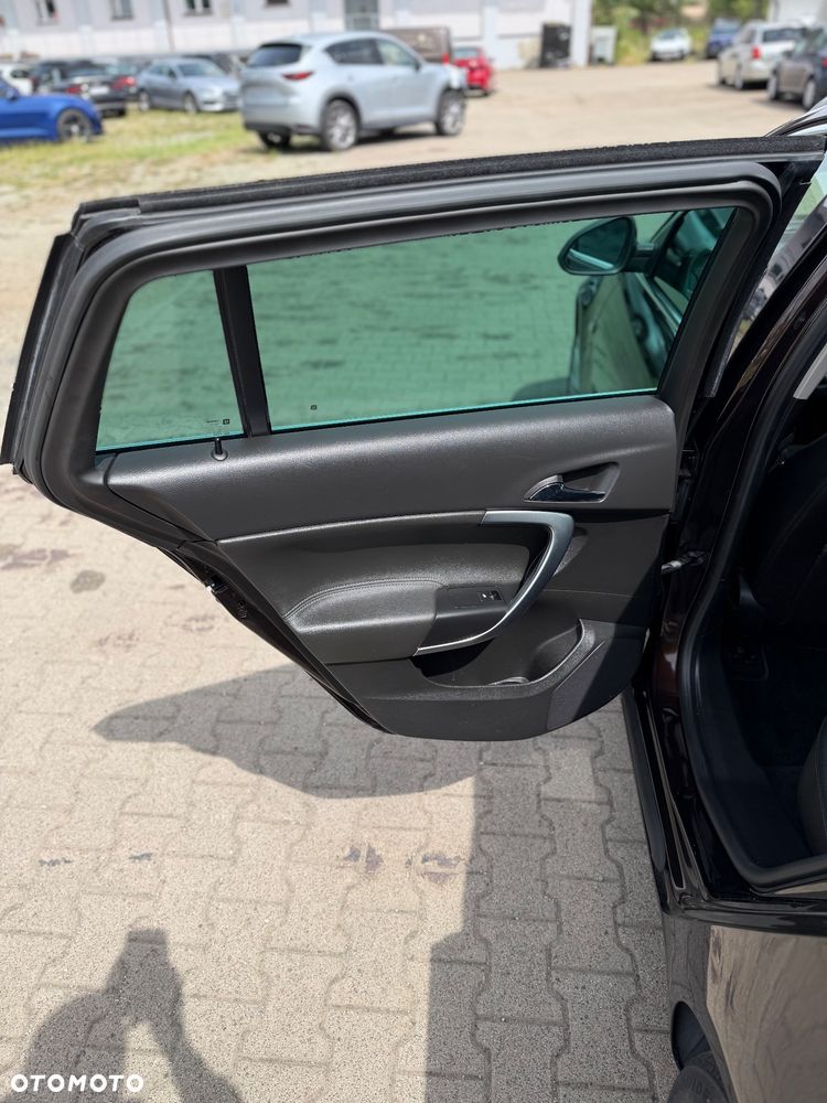 Opel Insignia - 16