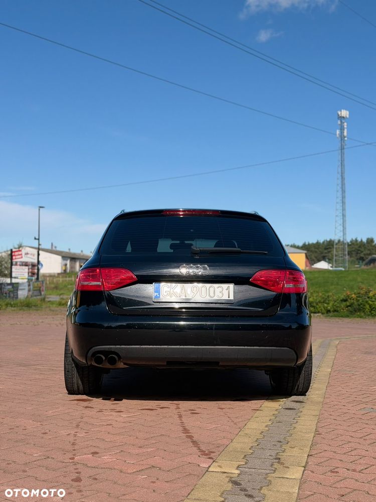 Audi A4 Avant - 14
