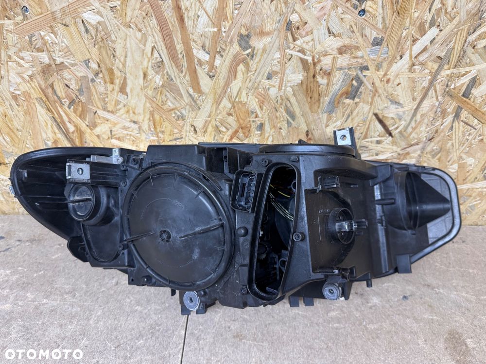 LAMPA LEWA PRZÓD PRZEDNIA XENON NIESKRĘTNY BMW 4 F32 F33 F36 7410785