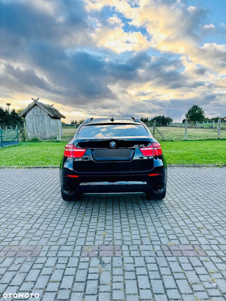 BMW X6 - 12