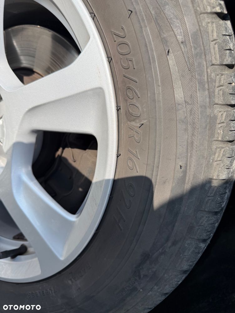 Audi A4 Avant 2.0 TDI DPF Ambition - 21