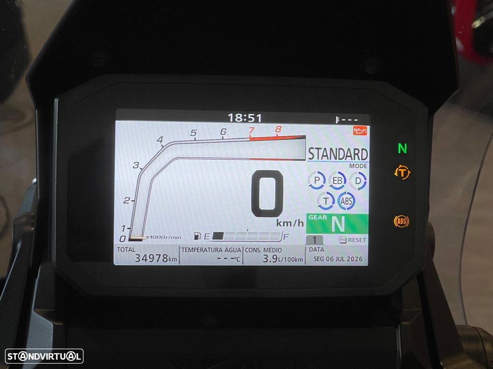 Honda X-ADV 750 - 5