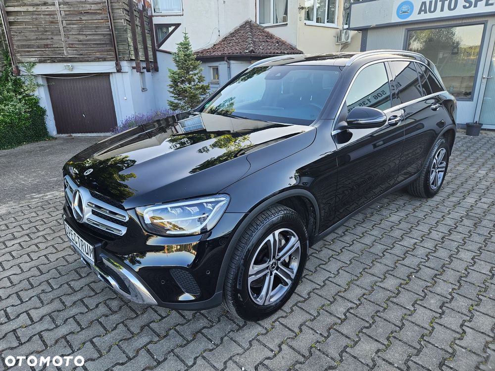 Mercedes-Benz GLC 300 e 4-Matic - 1