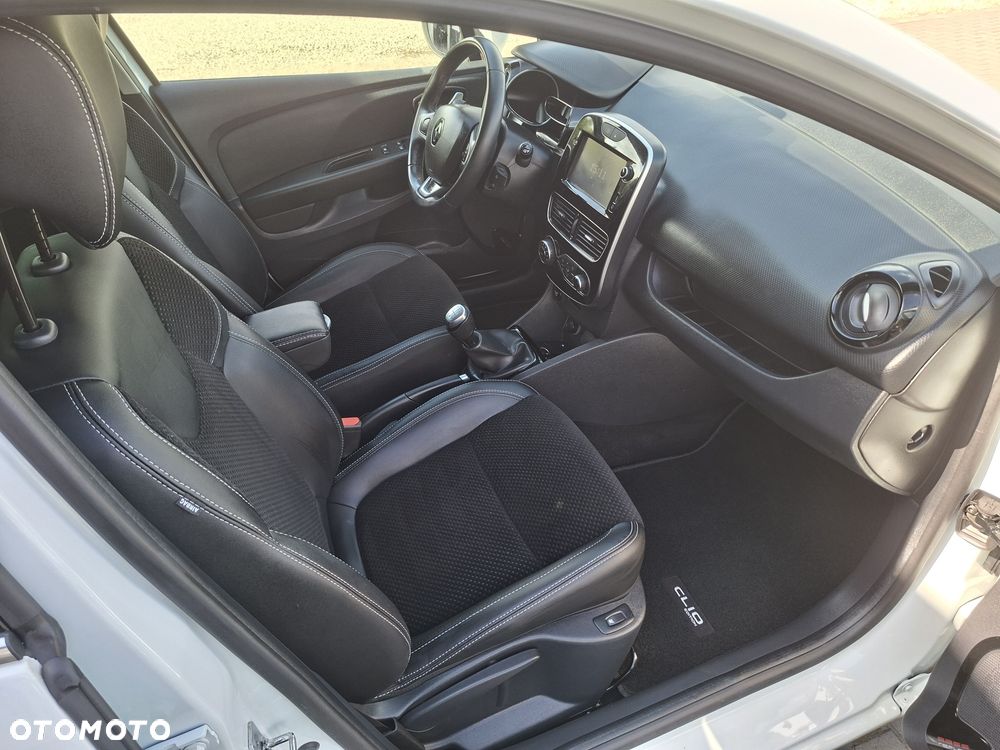 Renault Clio - 5