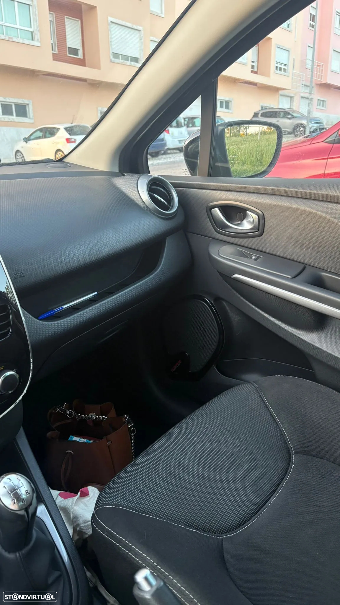 Renault Clio Sport Tourer 1.5 dCi - 8