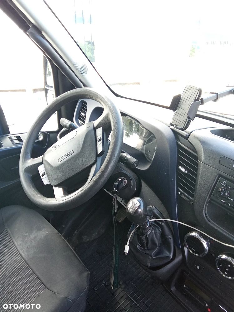 Iveco DAILY 70C18 EURO 6 - 14