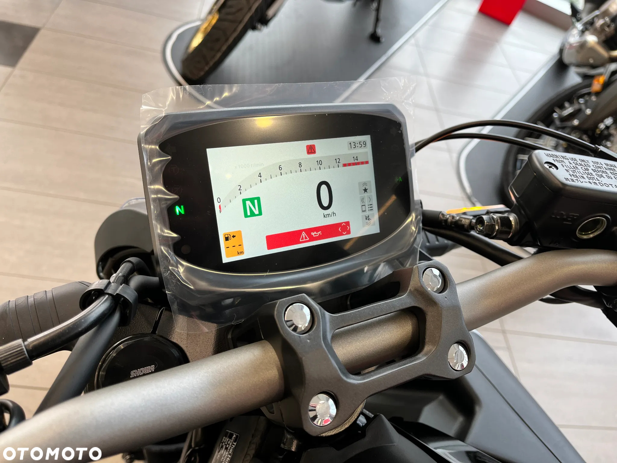 Honda CB - 8