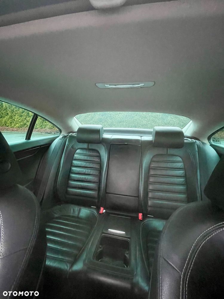 Volkswagen Passat CC 2.0 TDI DSG Exclusive - 16