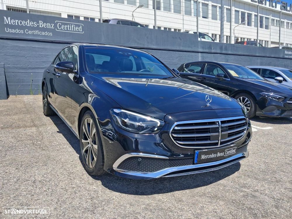 Mercedes-Benz E 220 d Exclusive - 4