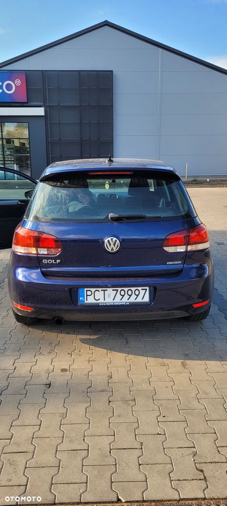 Volkswagen Golf 1.6 TDI BlueMot Comfortline - 2