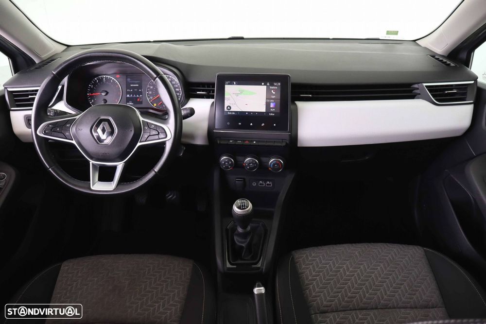 Renault Clio - 22