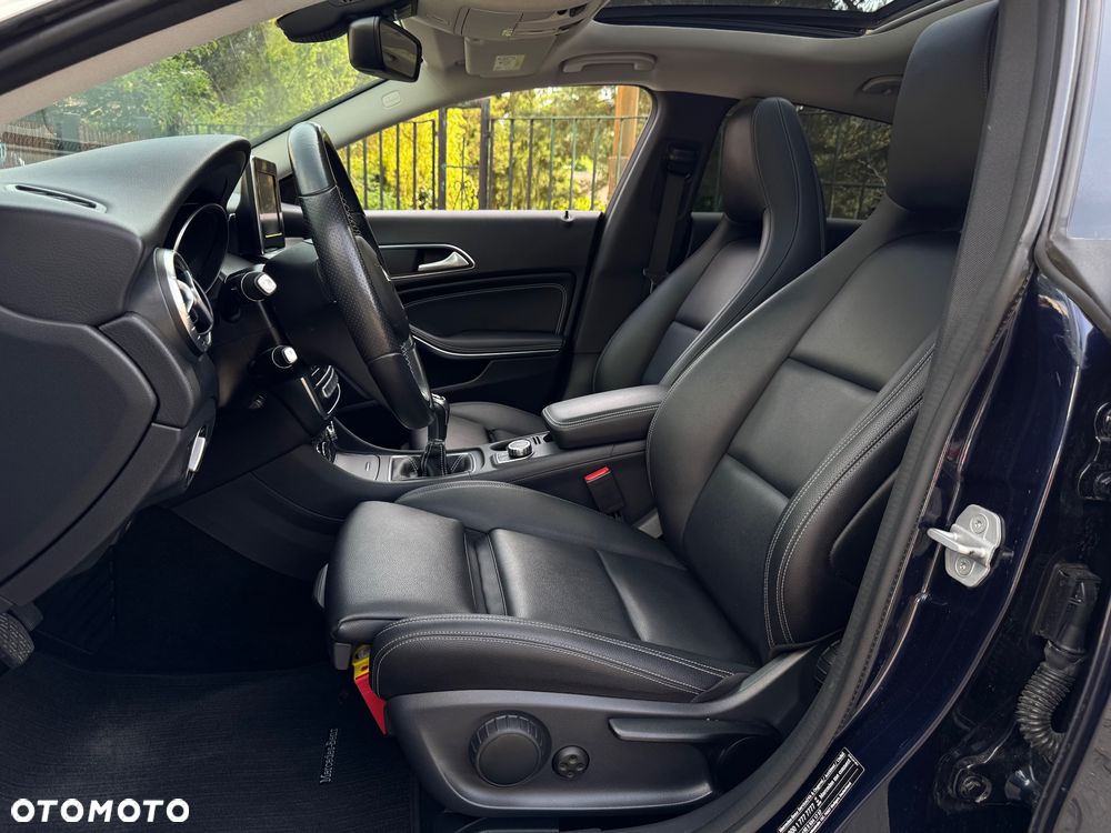 Mercedes-Benz CLA 180 d AMG Line - 6