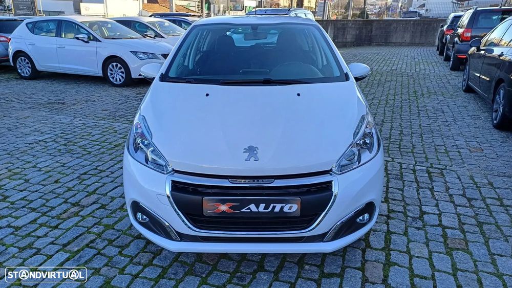 Peugeot 208 - 2