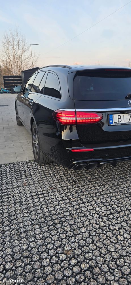 Mercedes-Benz Klasa E ver-220-d-4matic-9g--tronic-amg-line - 4