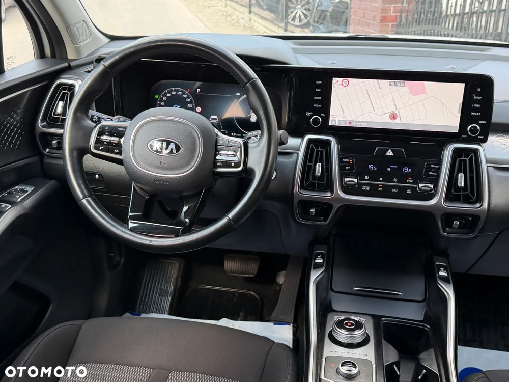 Kia Sorento 1.6 T-GDI HEV L 4WD 7os - 8