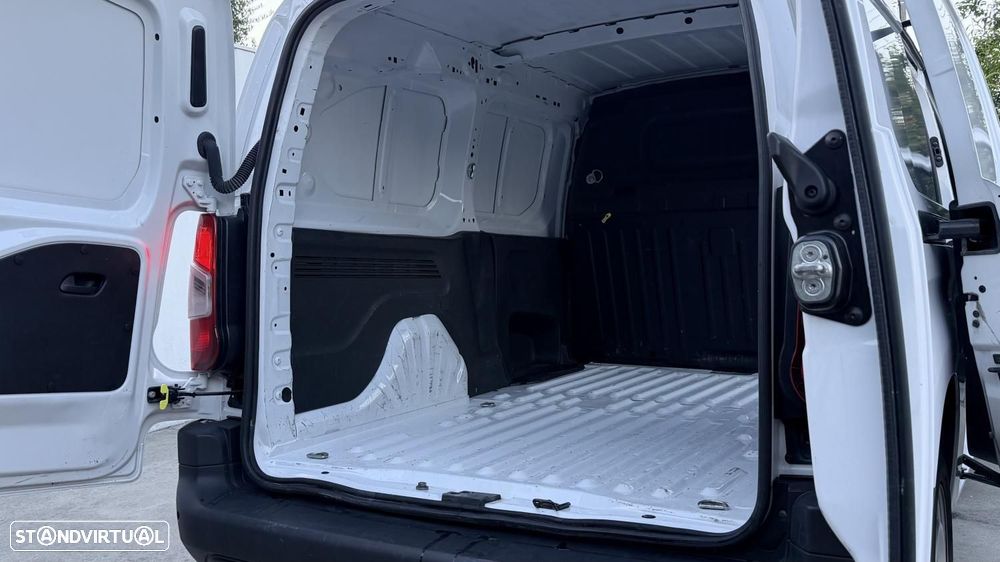 Fiat Doblo 1.5 BlueHDi Maxi - 11