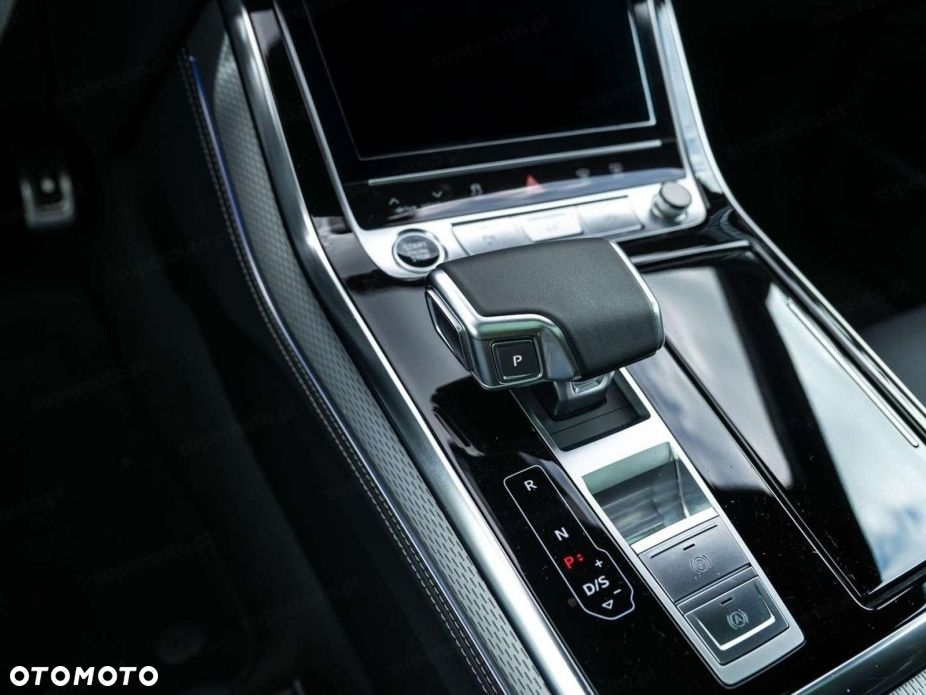 Audi Q8 - 11