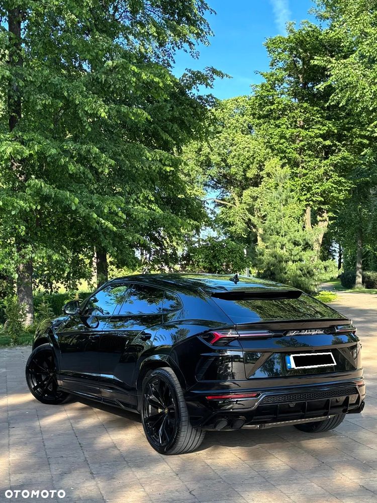 Lamborghini Urus - 7