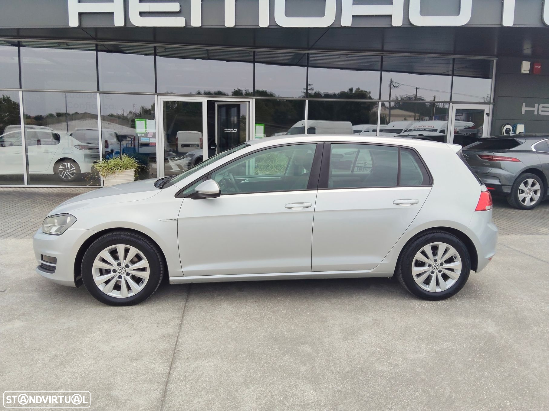 VW Golf 1.0 TSI Confortline - 5