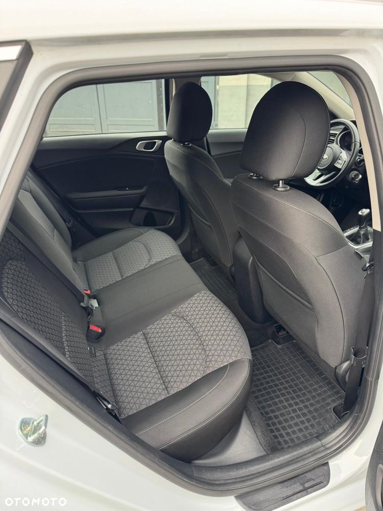 Kia Ceed 1.5 T-GDI L Business Line - 6