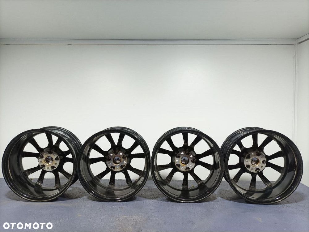 SKODA SUPERB III FELGI ALUMINIOWE R17 5X112 17X7J ET40 - 10