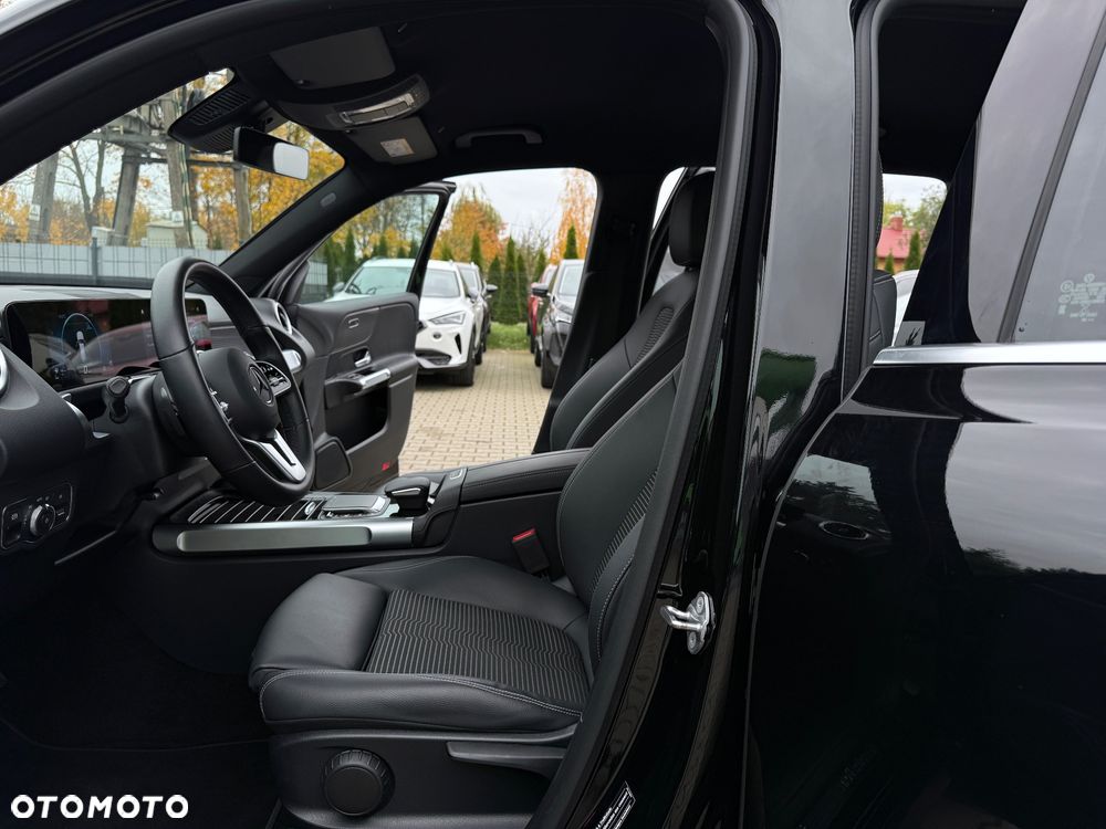 Mercedes-Benz GLB 200 d 8G-DCT - 24