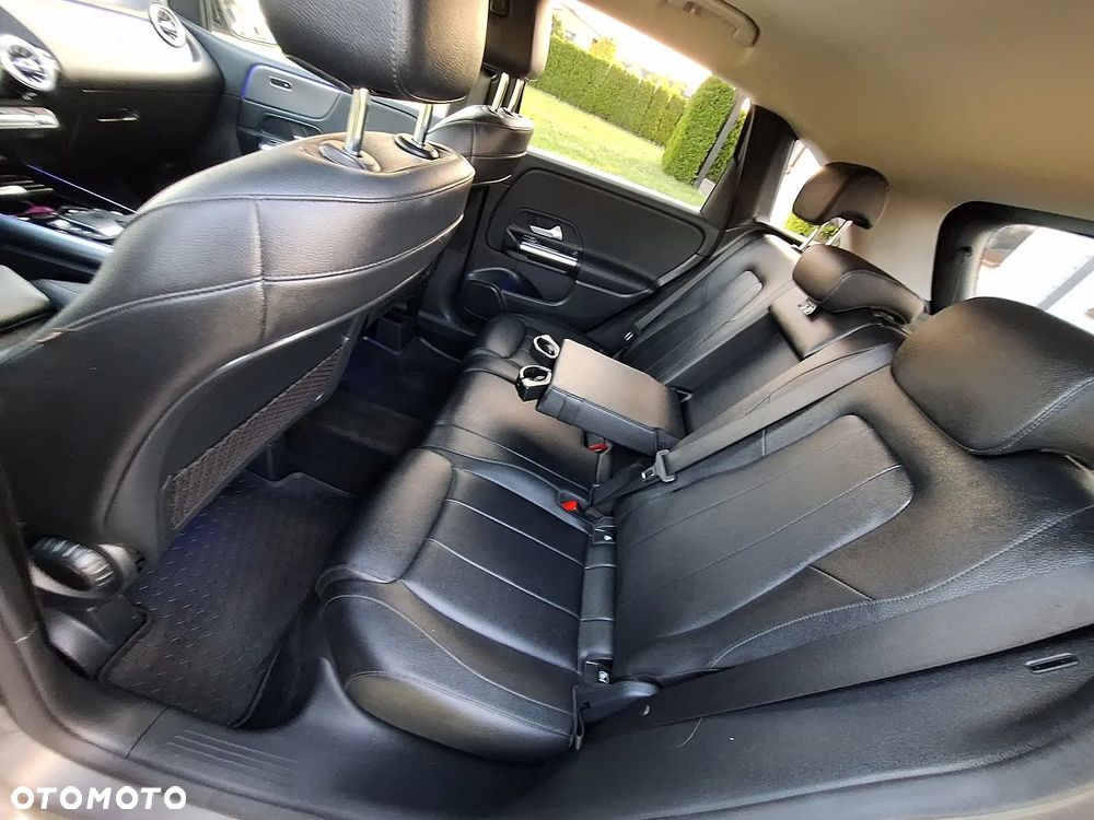 Mercedes-Benz Klasa B 180 d 7G-DCT Editon 19 - 9