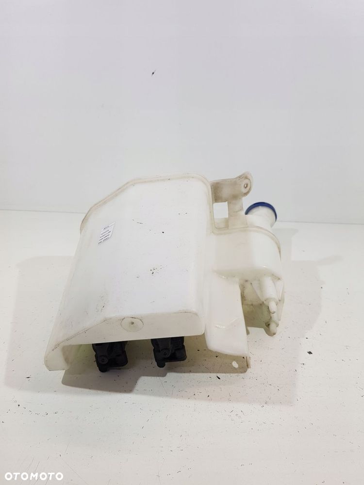zbiorniczek spryskiwaczy aygo i citroen c1 eu - 2
