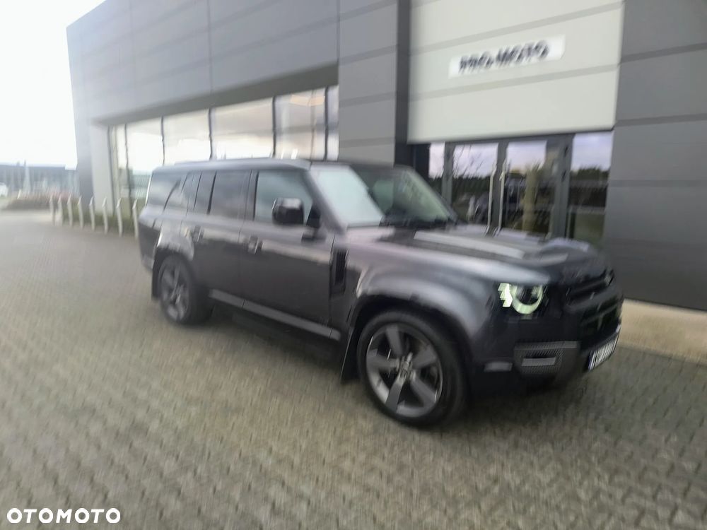 Land Rover Defender 130 5.0 P500 V8 - 8