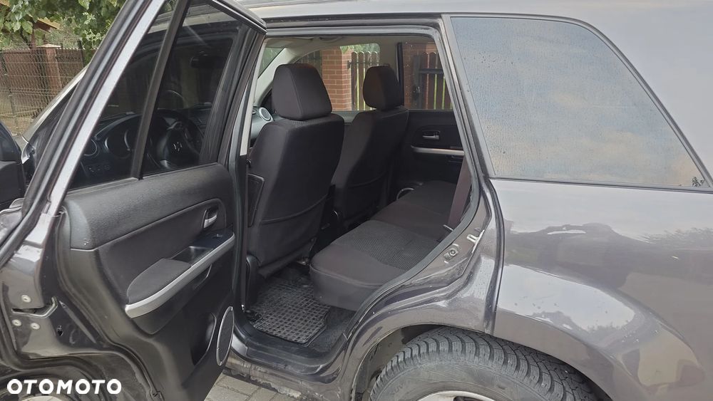 Suzuki Grand Vitara 2.4 Elegance EU5 - 11