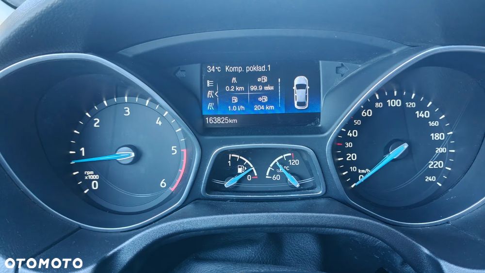 Ford Focus 1.5 TDCi SYNC Edition - 14