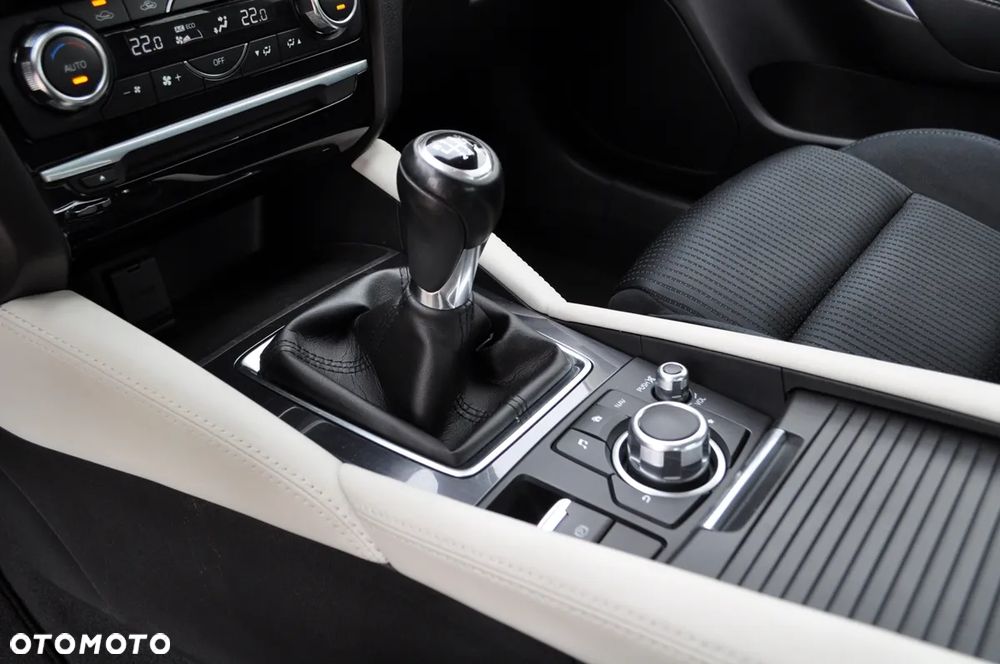 Mazda 6 - 19
