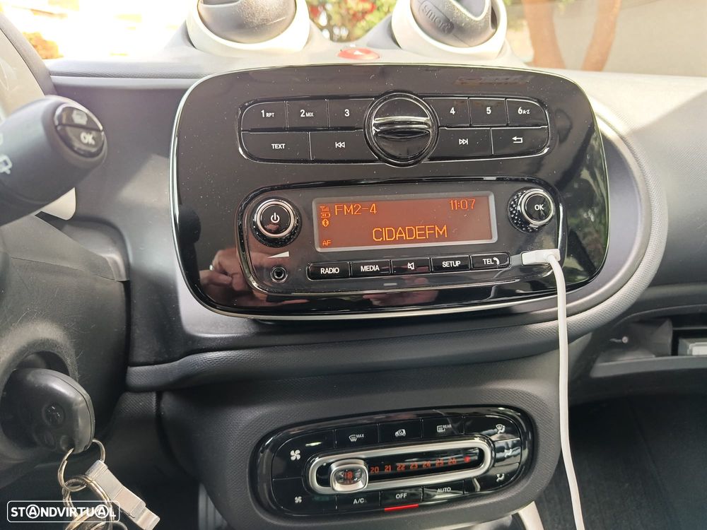 Smart ForTwo Coupé EQ - 16