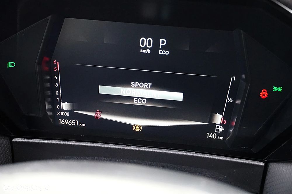 DS Automobiles DS 4 1.5 BlueHDi Étoile Nappa - 37