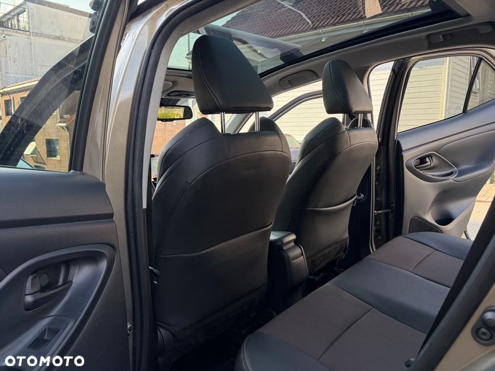 Toyota Yaris Cross 1.5 VVT-i AWD-i Elegant - 15