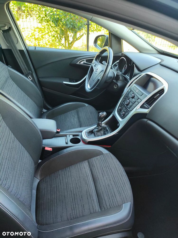 Opel Astra 1.7 CDTI DPF ENERGY - 19