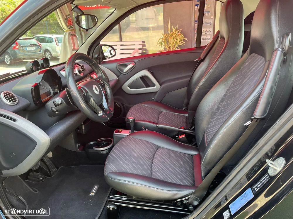 Smart ForTwo Coupé 1.0 mhd Passion 71 - 13