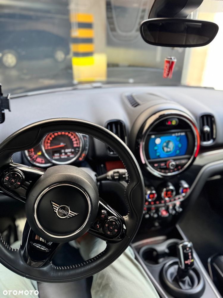 MINI Countryman Cooper SD ALL4 - 37