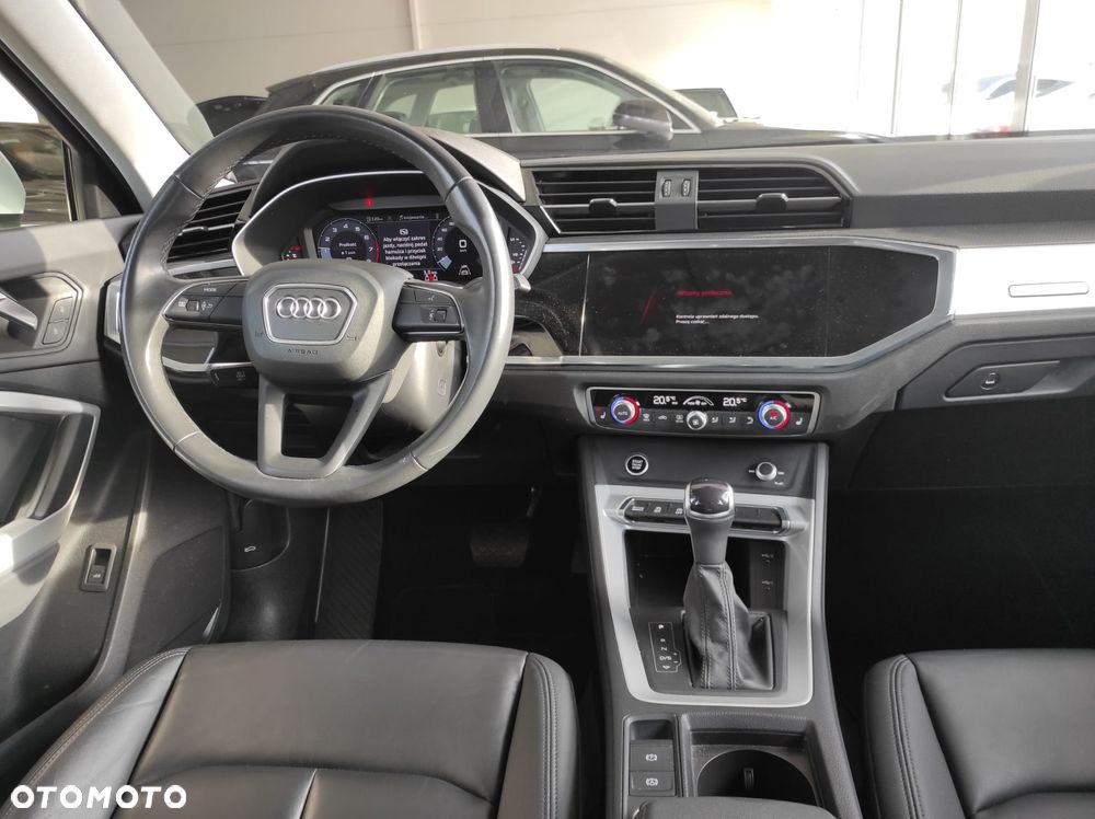 Audi Q3 Sportback - 9