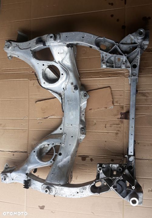 SANKI TRAWERS WÓZEK PRZÓD BMW 7 F01 730D 6775762 - 1