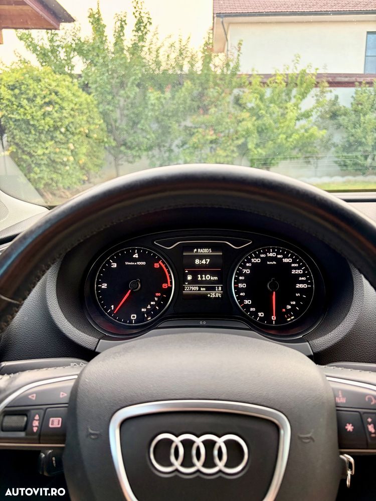 Audi A3 1.6 TDI clean Ambiente - 15