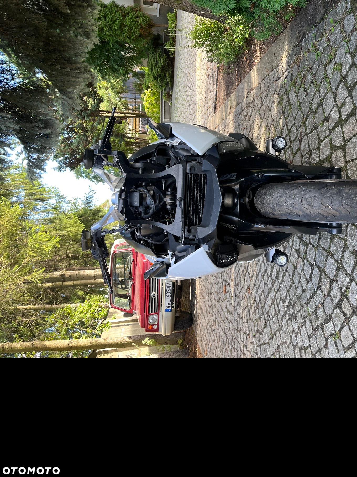 BMW K - 13